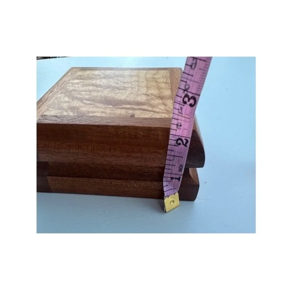 Robert Aylsworth‎ Handcrafted Maple and Cherry Wood Trinket Box Signed 2020